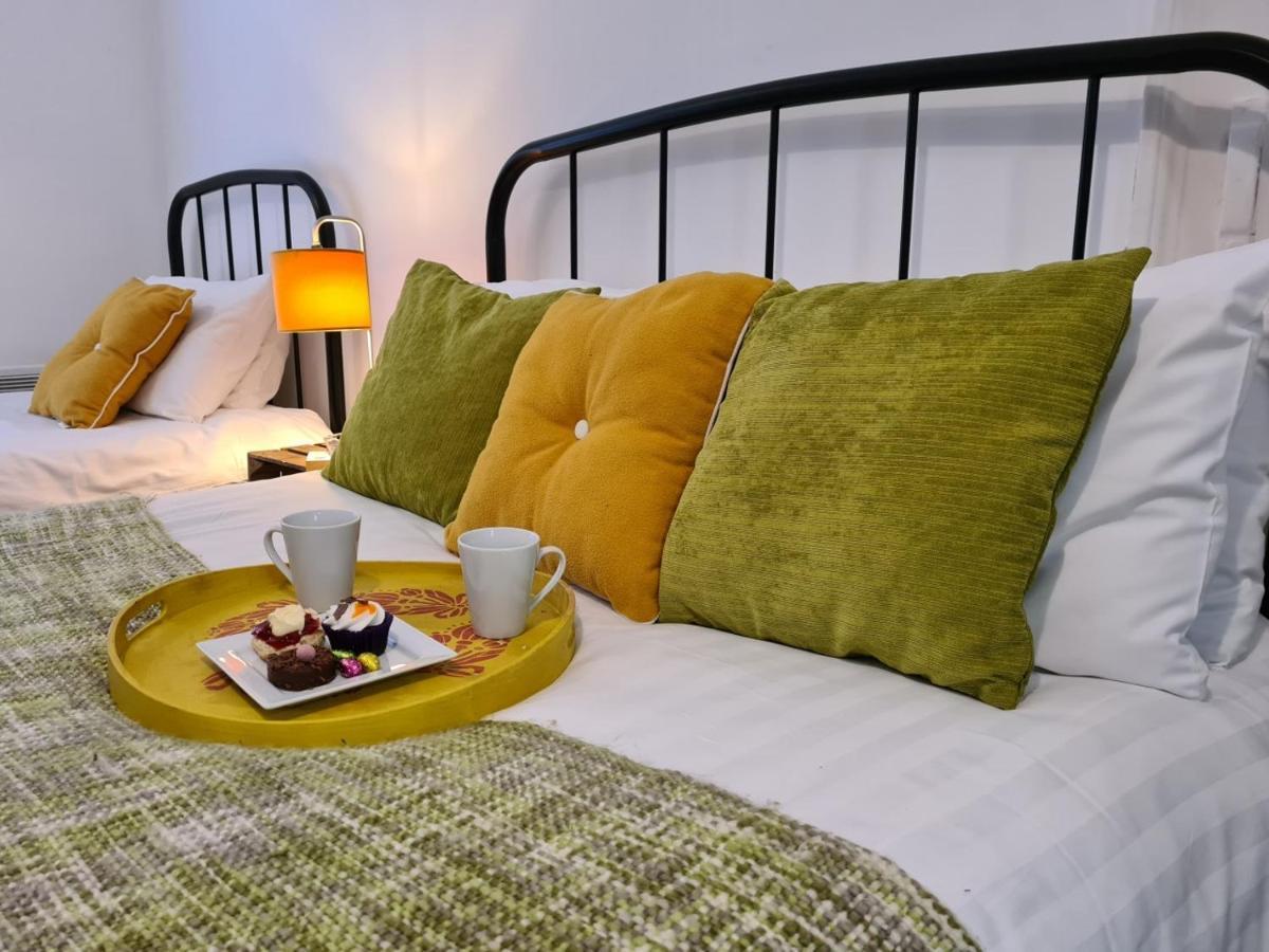 Coopers, Ground Floor Apartment With 2 Bedrooms And 2 Bathrooms Within A Georgian Listed Building バートン・アポン・トレント エクステリア 写真