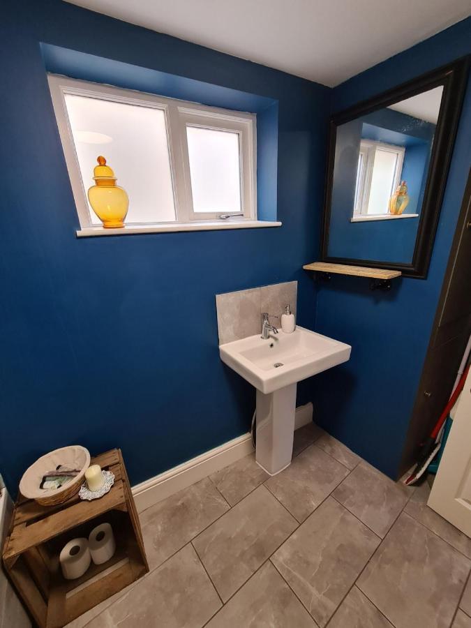 Coopers, Ground Floor Apartment With 2 Bedrooms And 2 Bathrooms Within A Georgian Listed Building バートン・アポン・トレント エクステリア 写真