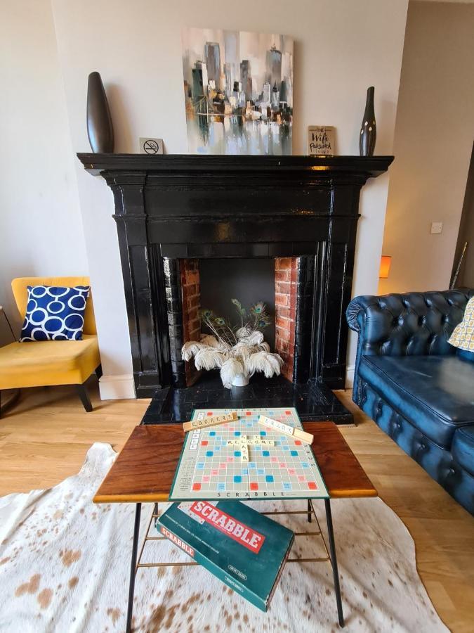 Coopers, Ground Floor Apartment With 2 Bedrooms And 2 Bathrooms Within A Georgian Listed Building バートン・アポン・トレント エクステリア 写真